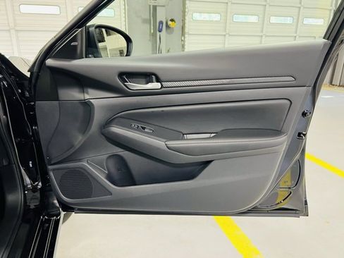 New 2025 Nissan Altima 2.5 SV w/ SV Special Edition Package image 34