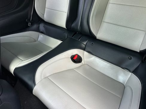 Used 2024 Ford Mustang GT Premium image 5