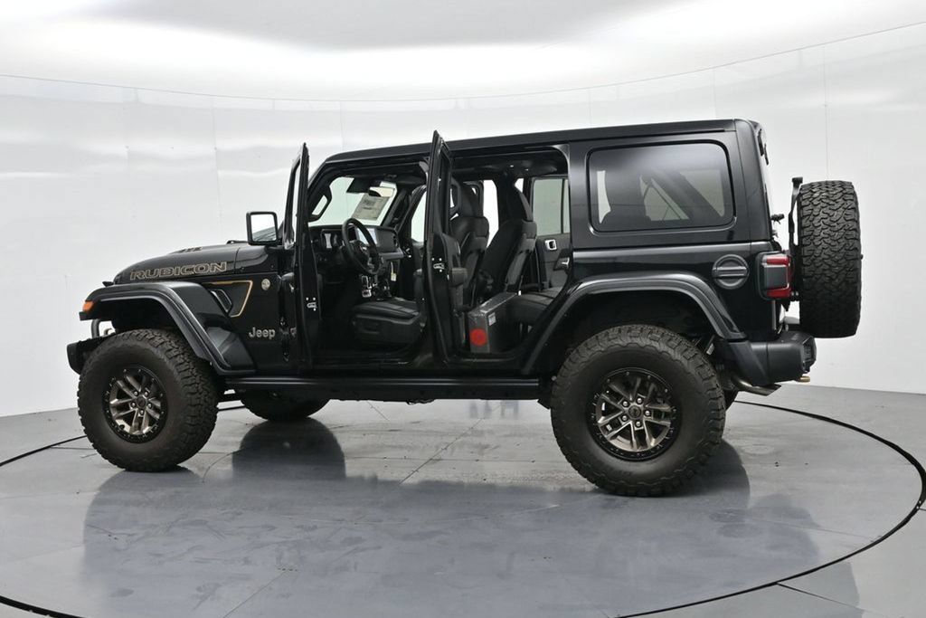 Used 2024 Jeep Wrangler Unlimited Rubicon 392 AWD/4WD image 33