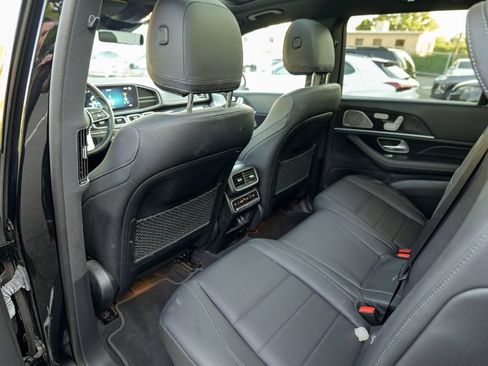 Used 2023 Mercedes-Benz GLS 450 4MATIC image 25