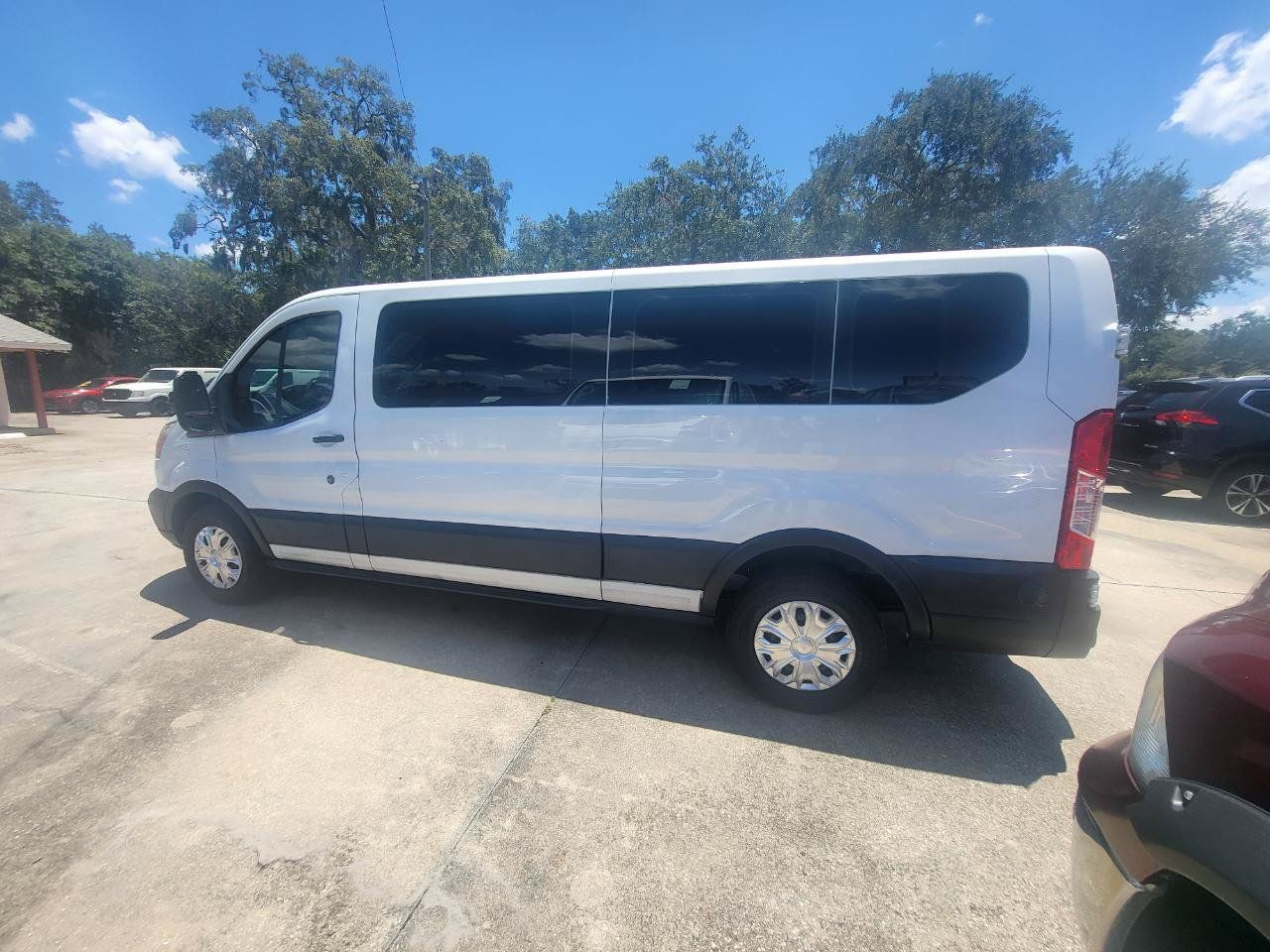 Used 2016 Ford Transit 350 XLT RWD image 23