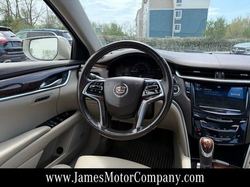 Used 2014 Cadillac XTS Luxury w/ Driver Awareness Package image 14