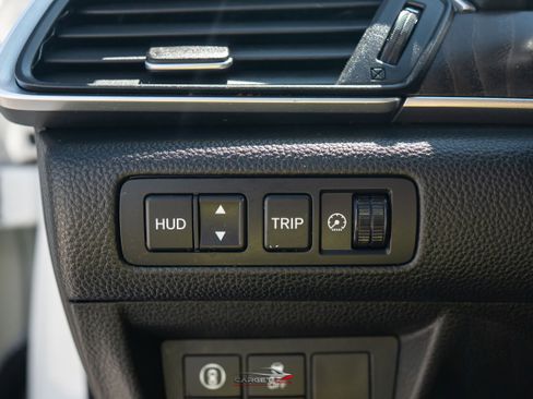 Used 2019 Honda Accord Touring image 35