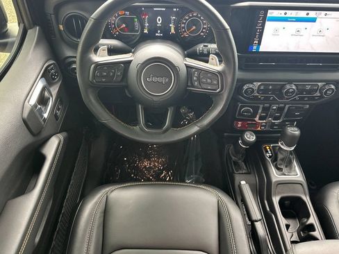 Used 2024 Jeep Wrangler Unlimited Rubicon 392 AWD/4WD image 18