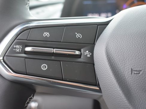 New 2026 Chevrolet Traverse LT w/ Midnight/Sport Edition FWD image 21