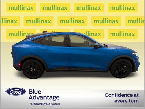Used 2025 Ford Mustang Mach-E Select w/ Comfort Package Lite RWD image 2