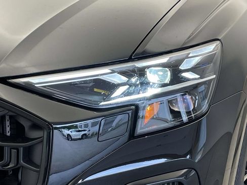 New 2026 Audi SQ8 Prestige AWD/4WD image 15
