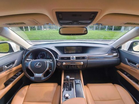Used 2013 Lexus GS 350 w/ Luxury Pkg RWD image 6