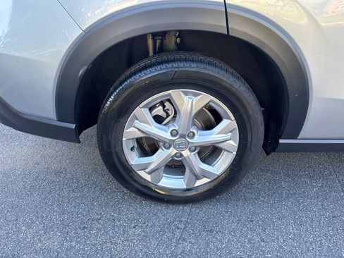Certified 2023 Honda HR-V LX image 13