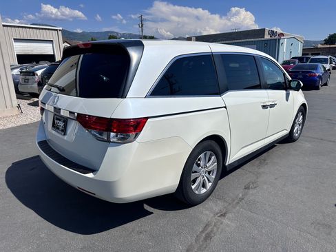 Used 2016 Honda Odyssey EX-L image 3