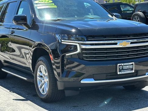 Used 2024 Chevrolet Tahoe LT AWD/4WD image 11
