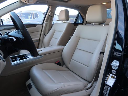 Used 2014 Mercedes-Benz E 350 Sedan w/ Premium 1 Package image 12