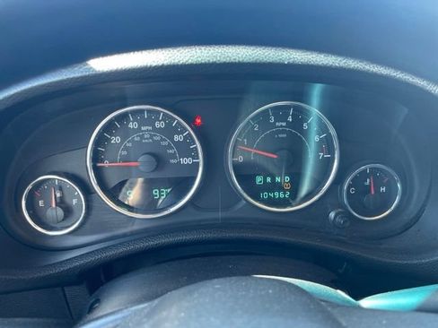 Used 2012 Jeep Wrangler Sport AWD/4WD image 8