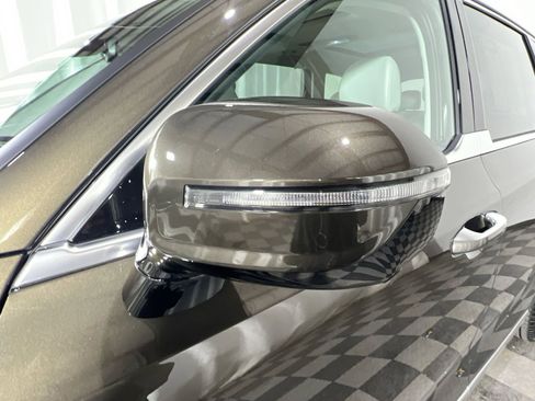 Used 2023 Kia Telluride SX image 14