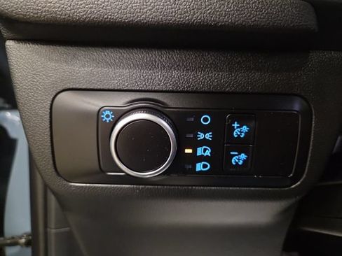 Used 2025 Ford Escape Active AWD/4WD image 26