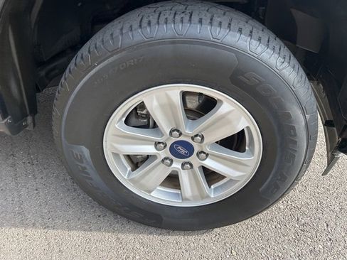 Used 2017 Ford F150 XL w/ Equipment Group 101A Mid image 4