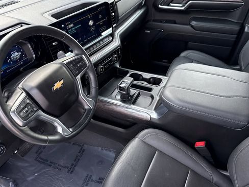 Used 2023 Chevrolet Silverado 1500 LTZ image 11