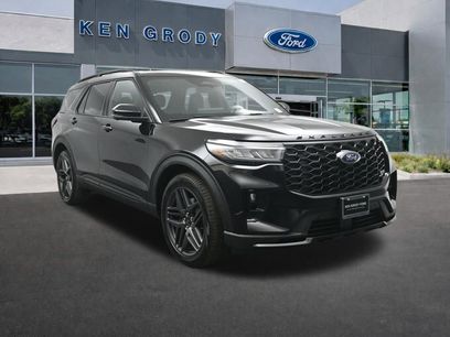 New 2026 Ford Explorer ST w/ Sun And Sound Package