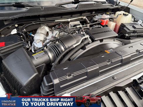 Used 2024 Chevrolet Silverado 3500 LTZ w/ LTZ Plus Package image 14