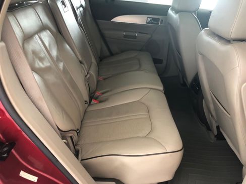 Used 2013 Lincoln MKX AWD image 10