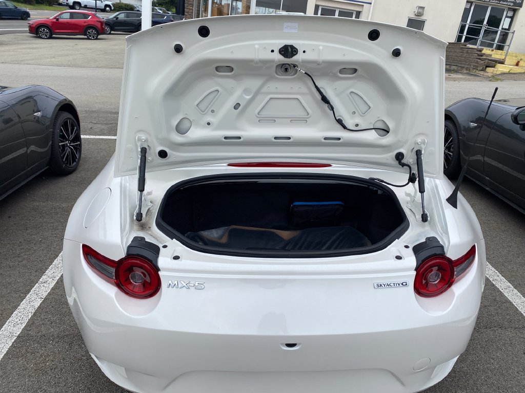 New 2026 MAZDA MX-5 Miata Grand Touring RWD image 13