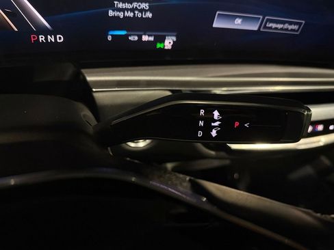 Used 2024 Cadillac Lyriq Tech image 31