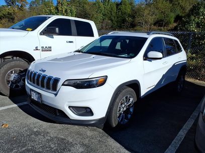 Used 2019 Jeep Cherokee Latitude Plus w/ Trailer Tow Group