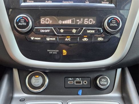 Used 2021 Nissan Murano S image 17