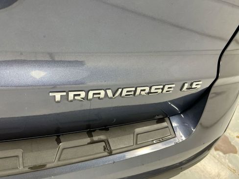 Used 2014 Chevrolet Traverse LS FWD image 26