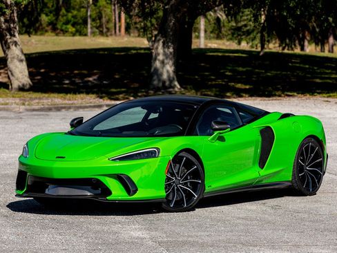 Used 2025 McLaren GTS image 2