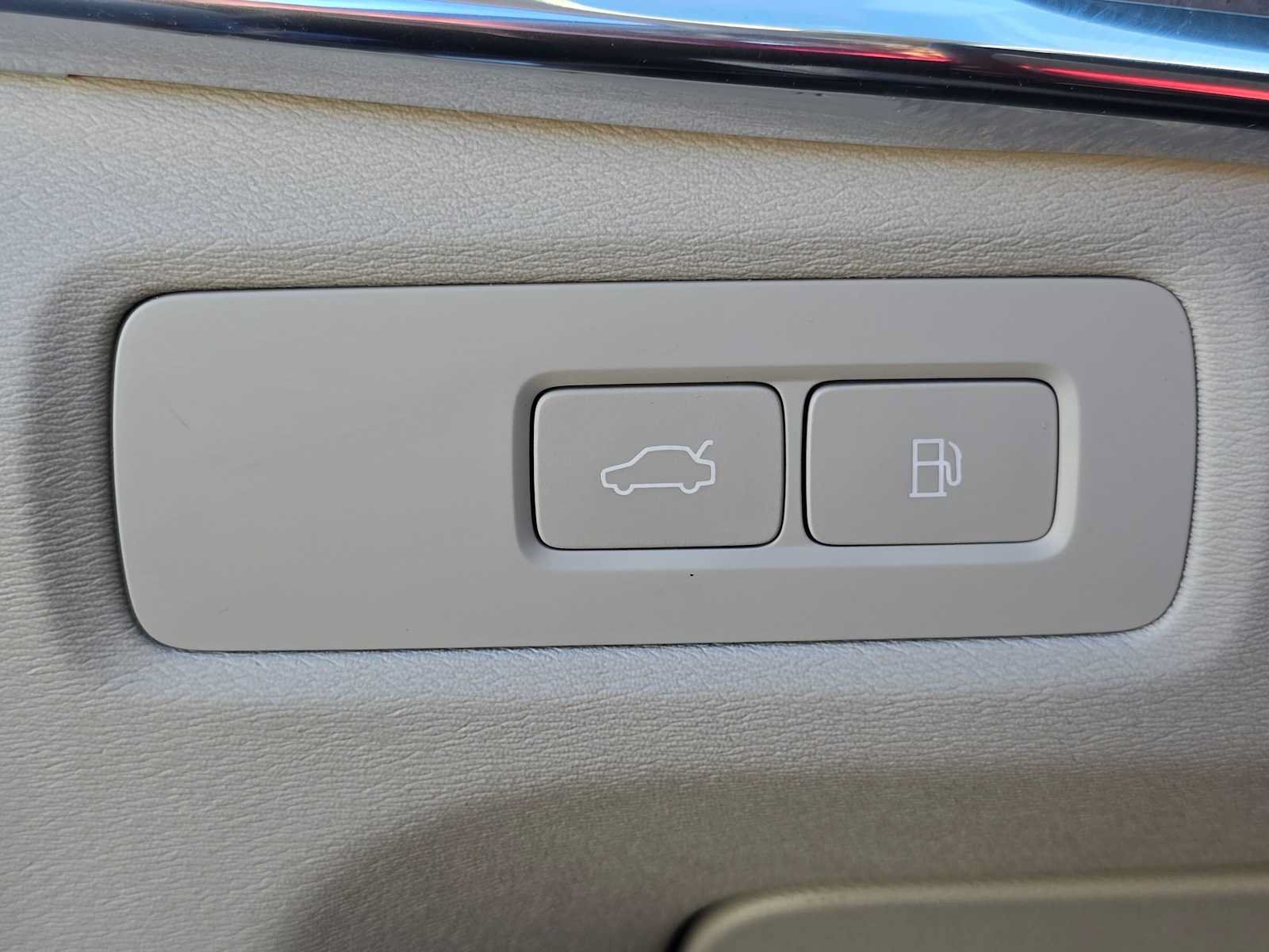 Certified 2024 Volvo S90 T8 Ultimate AWD/4WD image 33
