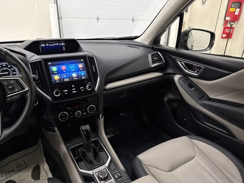 Used 2023 Subaru Forester Limited image 15