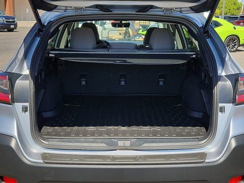 Certified 2025 Subaru Outback Premium image 10