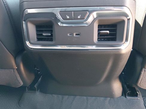 New 2026 GMC Sierra 2500 Denali w/ Max Trailering Package AWD/4WD image 17