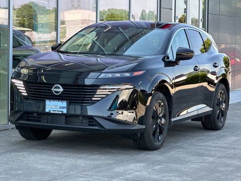 Used 2025 Nissan Murano SV AWD/4WD image 7