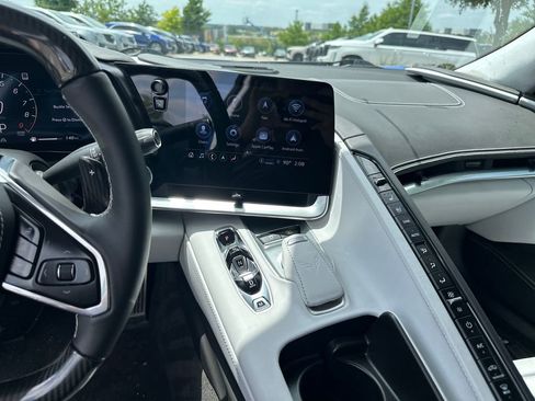 Used 2023 Chevrolet Corvette Z06 RWD image 21