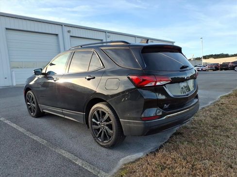 Used 2022 Chevrolet Equinox RS w/ Infotainment Package image 5
