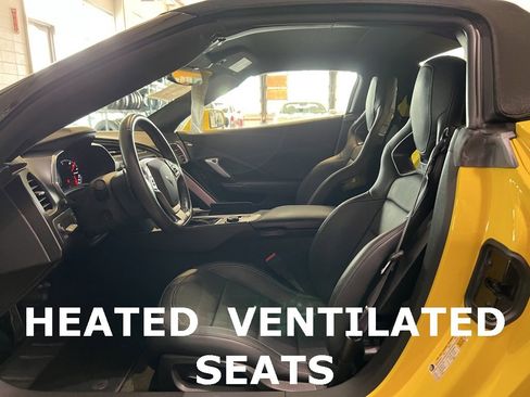 Used 2016 Chevrolet Corvette Z06 w/ 3LZ Preferred Equipment Group image 13