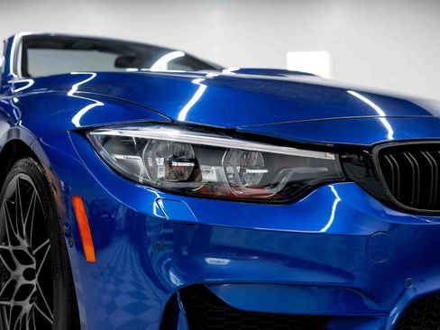 Used 2020 BMW M4 Convertible w/ Competition Package RWD image 15