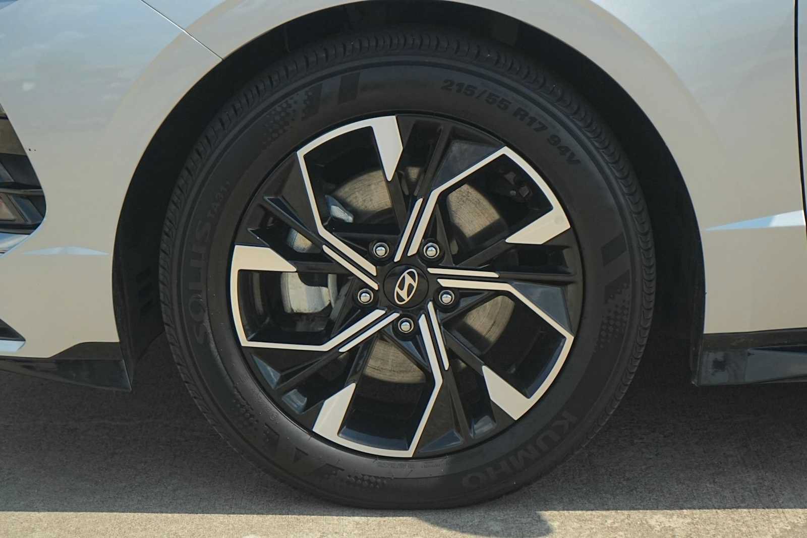 Used 2025 Hyundai Sonata SEL FWD image 7