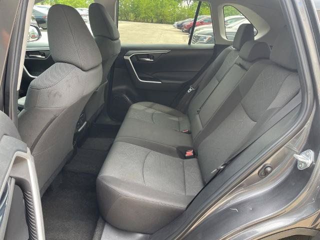 Used 2024 Toyota RAV4 XLE AWD/4WD image 10