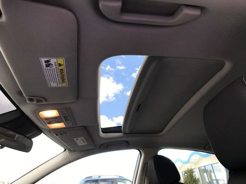 Used 2019 Honda Civic EX image 16