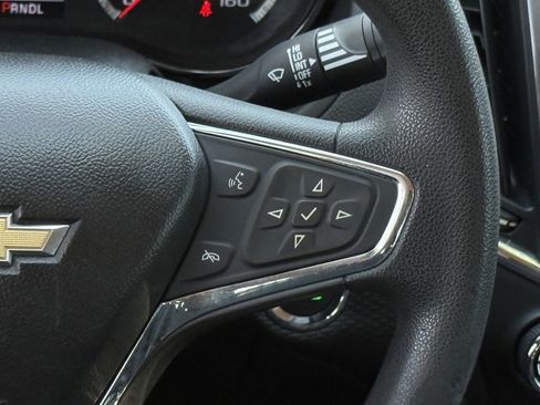 Used 2017 Chevrolet Cruze LT w/ Sun And Sound Package FWD image 15