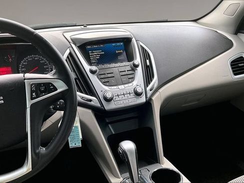 Used 2015 GMC Terrain SLE w/ Convenience Package FWD image 9