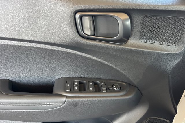 New 2026 Hyundai Venue SEL FWD image 10
