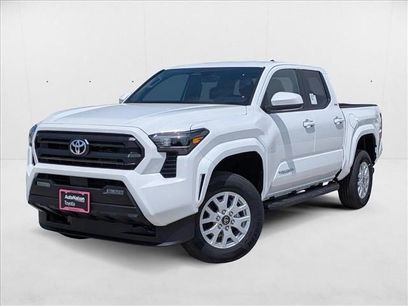 New 2025 Toyota Tacoma SR5