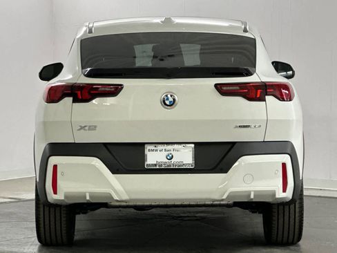 Used 2025 BMW X2 xDrive28i w/ Technology Package image 7