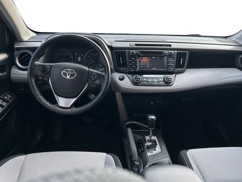 Used 2018 Toyota RAV4 XLE w/ Plus Extra Value Package image 12