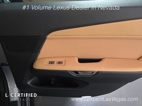 Used 2026 Lexus ES 350e w/ Convenience Package FWD image 23