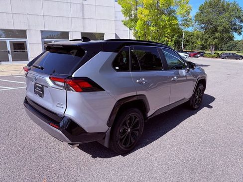 Used 2023 Toyota RAV4 XSE AWD/4WD image 14